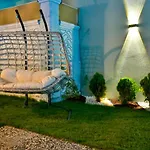 Ozbi 2-villa With Ootdoor Heated Pool For 4 People In Vila Fethiye