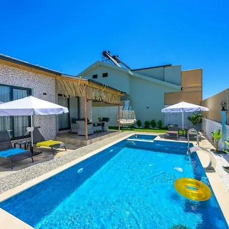 Ozbi 2-villa With Ootdoor Heated Pool For 4 People In *