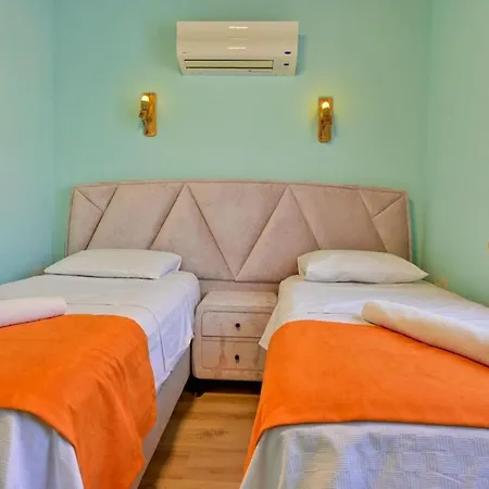 Villa Ozbi 2-villa With Ootdoor Heated Pool For 4 People In Fethiye