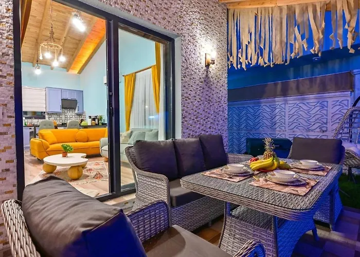 Ozbi 2-villa With Ootdoor Heated Pool For 4 People In فيلة *